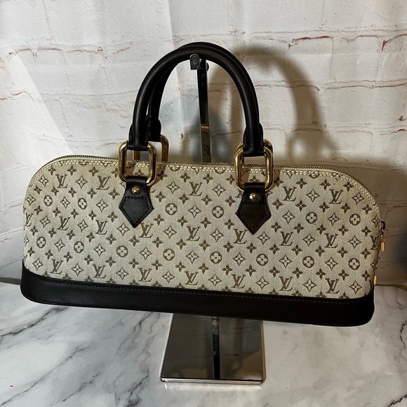 EUC Louis Vuitton Horizontal Mini Lin Alma Handbag (with COA) - Picture 4 of 11